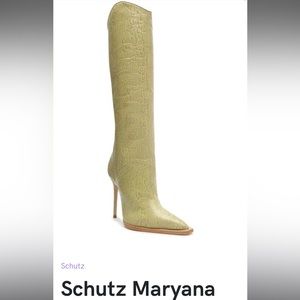 Maryana Welt Wild Leather Boot
7.5 / Almond Buff / Crocodile-Embossed Leather